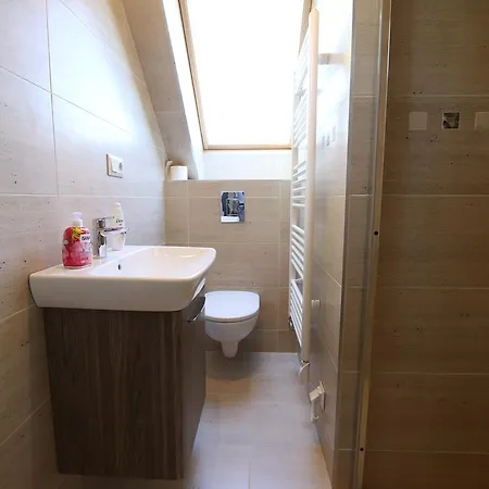 Flamingo Panzio Es Borhaz 3*